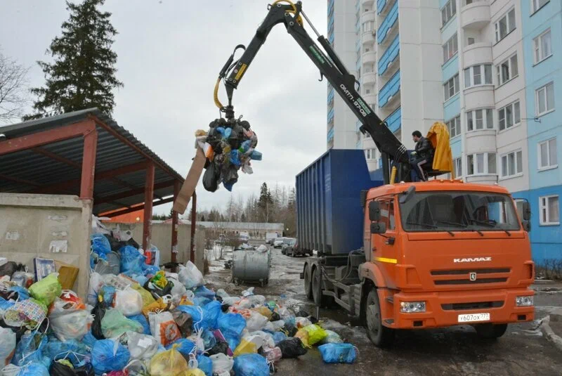 Вывоз бытового мусора в Кузнецке с погрузкой в октябре